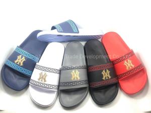 Wholesale Slippers Pillow Slides Quick Drying Bathroom Sandals Soft Cushioned Extra Thick Massage Pool Gym House Slipper for Women Men Fashion Slipper from china suppliers
