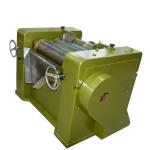 S150 Green Lipstick Material Three-Roller Miller Lipstick Production Line AC