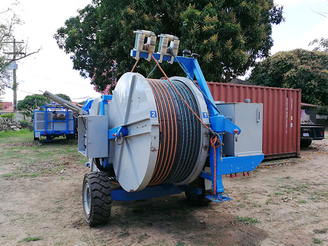 TY2×70 Tension Stringing Equipment Hydraulic Tensioner Diesel 77kw 103hp Cummins Engine