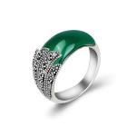 Thai Vintage Sterling Silver Green Agate Band Ring with Marcasite (R111701)