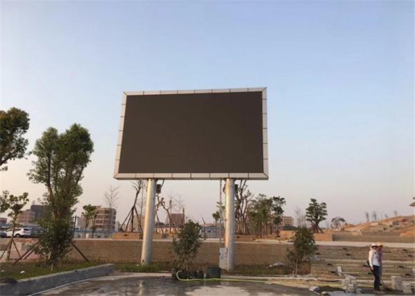 Energy Saving waterproof IP65 P10mm big Outdoor Advertising Screen For Train