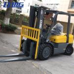 TCM Technology Diesel Forklift Truck 1220mm Fork Length With Hydraulic System