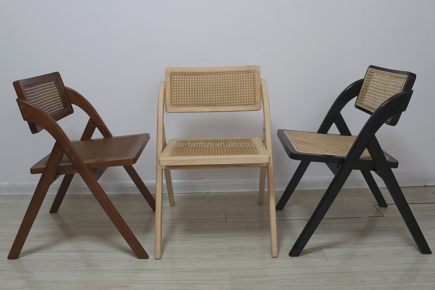 OEM Service Accepted Natural Rattan Solid Wood Dining Chair Furniture with Foldable Design