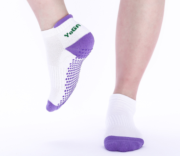 High Elasticity Yoga Grip Socks Soft Hand Feeling With Anti Slip PVC Dots Bottom