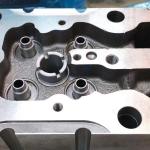 Car Cylinder Head Assembly Az1095040123 for Sinotruk HOWO Truck Spare Parts in