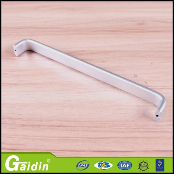 make in China hot selling aluminum kitchen cabinet handle wardrobe drawer handle