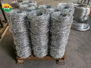 China 2.5mm Double Twist Barbed Wire High Tensile Galvanized Steel Razor Wire on sale