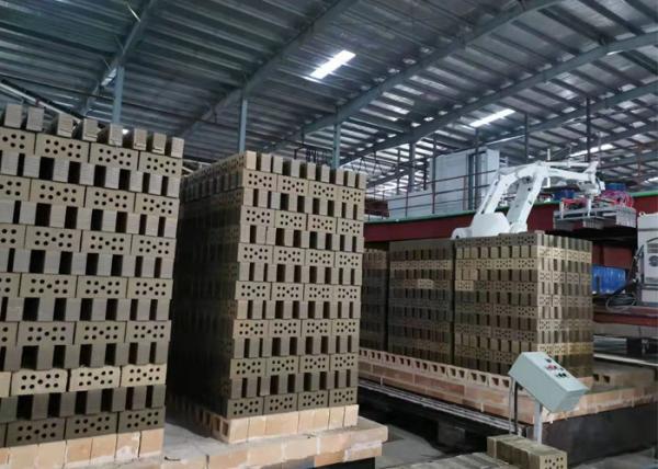 Clay brick tunnel kiln daily capacity 50000 to 100000 pieces with brick kiln