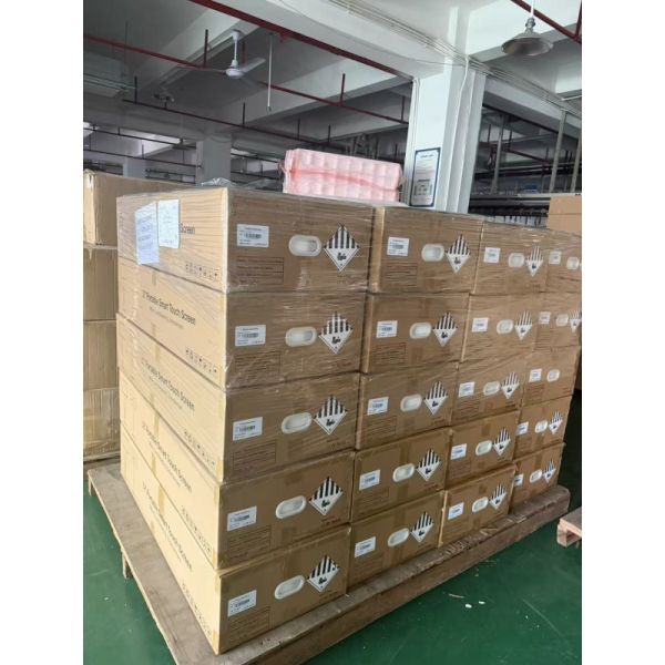 32 Inch IPS Screen Portable Smart TV with Rechargeable Battery