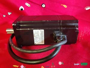 Wholesale Yaskawa SGM-04U3B4L AC Servo Motor 400W 3000RPM 200V 2.6A NEW from china suppliers