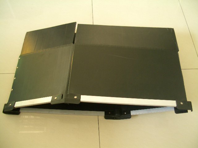 SGS Custom Corrugated Plastic Boxes For Seafood Cold Transportation