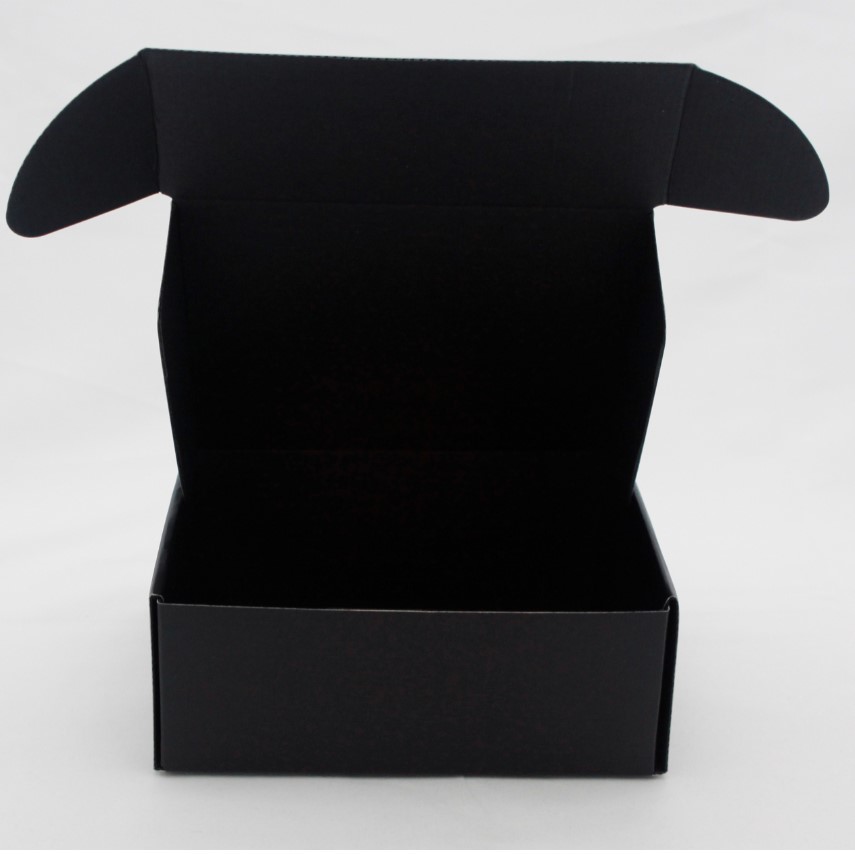 Plain White Mailer Corrugated Packaging Boxes Collapsible Quick Dispatch For Shoes Gifts Scarf
