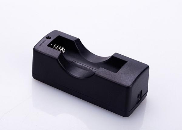 Constant Current 4.2 V Single Bay 18650 Charger , Led Flashlight Charger For