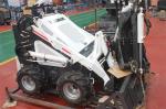 Mini skid steer loader hy380 with different attachments for farm garden and