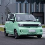 1600mm PMSM Small Electric Cars 29KW With Solar Pannel For Longer Distance
