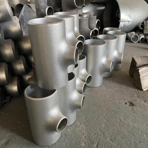 China ASTM B16.9 Carbon Steel Tees A234 Reduce 45 Degree Butt Welded Pipe Fitting on sale