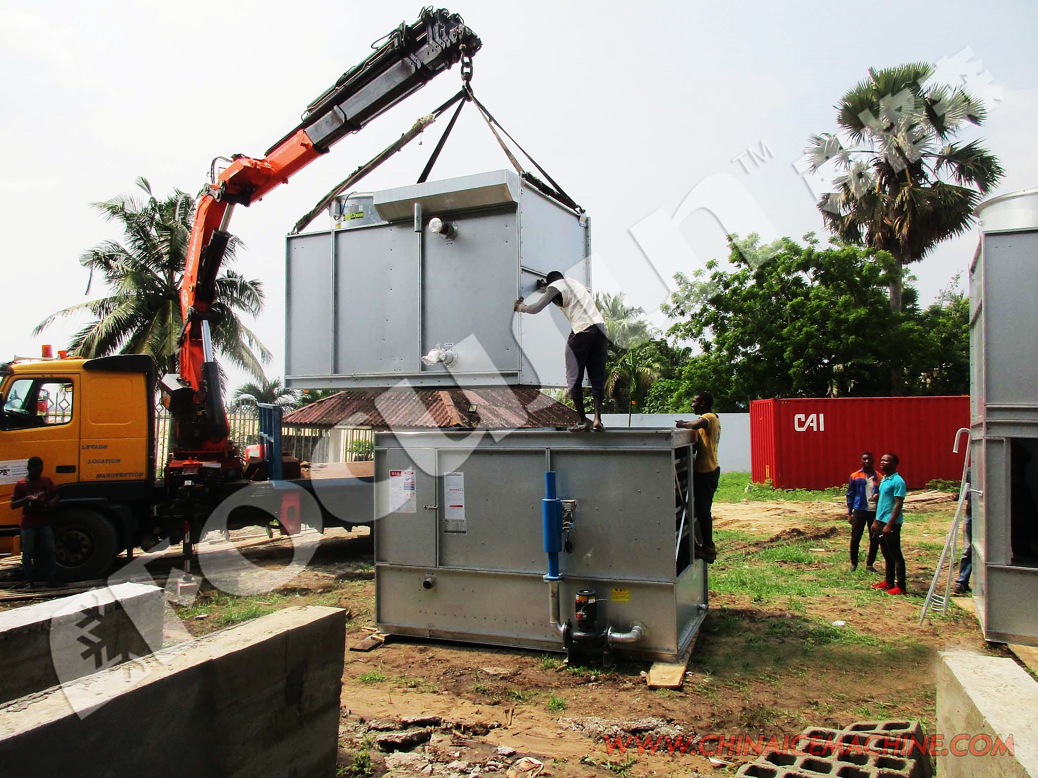 Automatic Pouch Packaging Ice Tube Cube Machine for Ice 30000kg Ice Storage Capacity