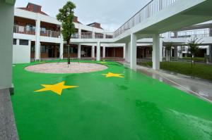 Wholesale Easy Installation EPDM Rubber Running Track Custom With UV Flexibility from china suppliers