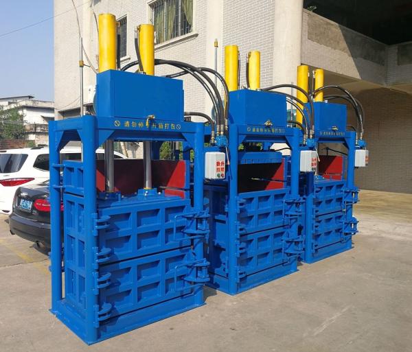 Hydraulic PET Bottle Baler Machine 30t-100t Capacity 5-8 Bags per Hour Hydraulic