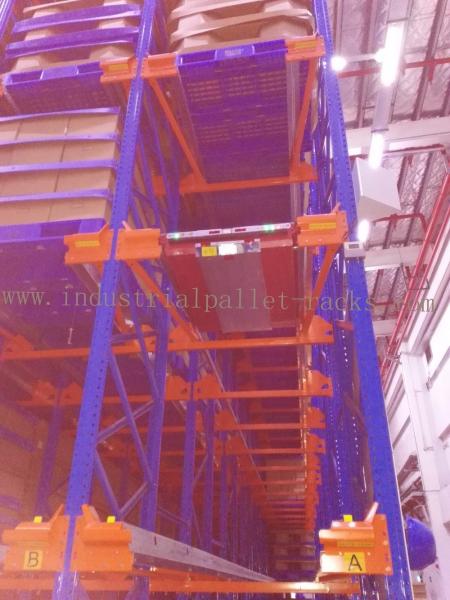 Heavy Duty Pallet Storage Radio Shuttle Racking System Operated by Forklift /