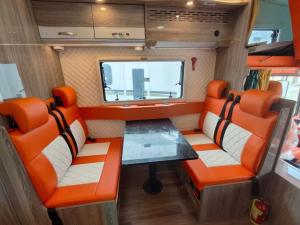 Wholesale 4x2 RV Caravan Van Yuejin H500 High Roof Camper Recreational Vehicle ISO from china suppliers