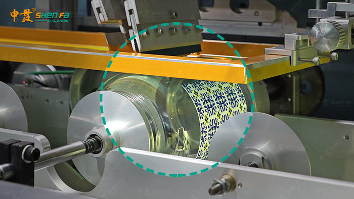 7Kw 45pcs / Min Full Automatic Cylindrical Screen Printing Machine
