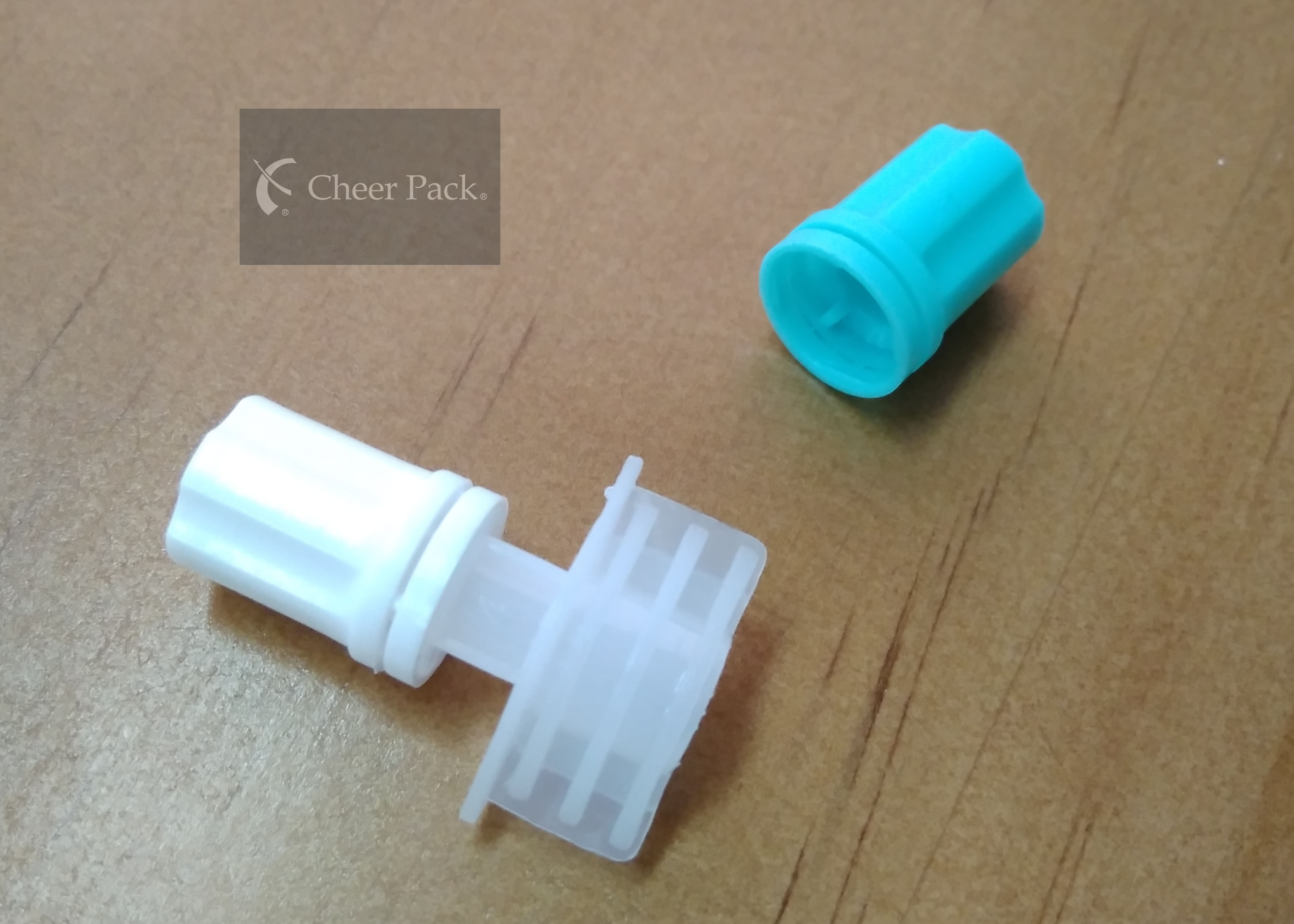 White Color Baby Food Pouch Caps PE Material With 7 Mm Outer Diameter