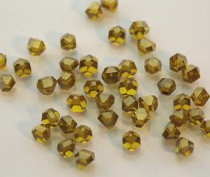 China Industrial Yellow HPHT Lab Grown Diamonds Large Size Monocrystalline Diamond on sale