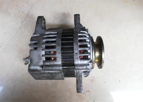 4TNE84 4TNE88 Second Hand Alternator 12V 55A For Excavator PC40 Yanmar55-7