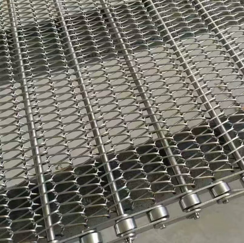 Heat Resistant Metal Mesh Conveyor Belt , Chain Drive Conveyor Customized Width