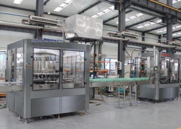 Plastic PET Bottle Beverage Filling Machine , Carbonated Beverage Filler CE