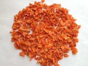 Wholesale 10×10×3mm Food Dehydrator Chips / Dehydrated Carrot Flakes With ISO Approval from china suppliers