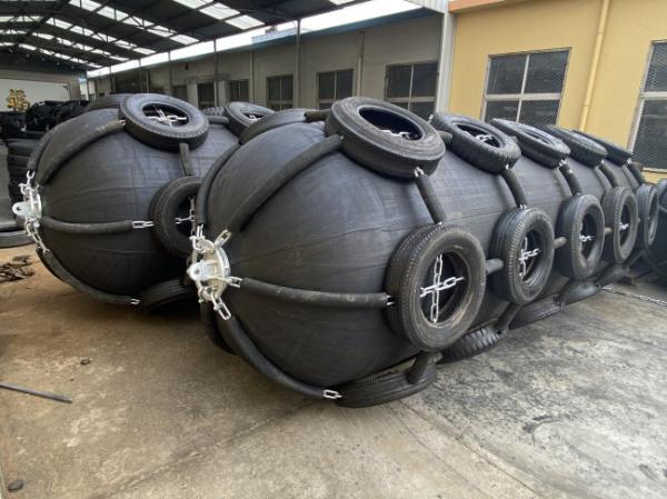 Galvanized Accessories Ship Rubber Fender 80kpa Pneumatic Yokohama Marine