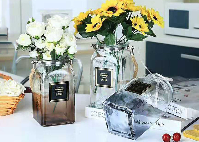Elegant Square Decorative Clear Glass Vases Customized Logo Printing
