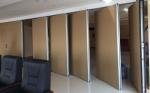 Hanging Fireproof Acoustic Screen Restaurant Room Dividers Double Wheels