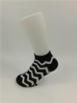 Unisex Breathbale Stripes Kids Cotton Socks With OEM Service / Custom Made