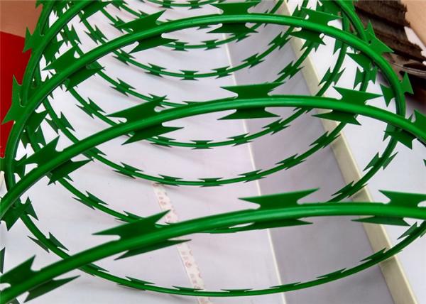 Hgmt 2.5mm Steel Razor Wire Pvc Coated Green Colour Barbed For Fence Panels