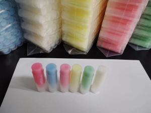 Wholesale Olive Fruit Oil Moisturizing Lip Balm Compact Cracking Dry Lip Wrinkling Portable from china suppliers
