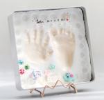 Modern Style Newborn Baby Keepsake Tin Kit For Kids Hand / Footprint Mental