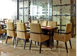 Wholesale Fabric Upholstery Hotel Restaurant Furniture from china suppliers