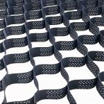 330mm-1000mm Welding Distance Smooth Textured Perforated HDPE Geocell for