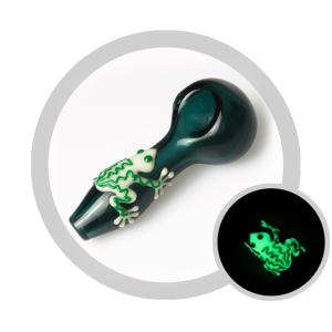 Wholesale 4 Inches Glass Smoking Pipes Green With Luminous Frog Spoon Pipe from china suppliers