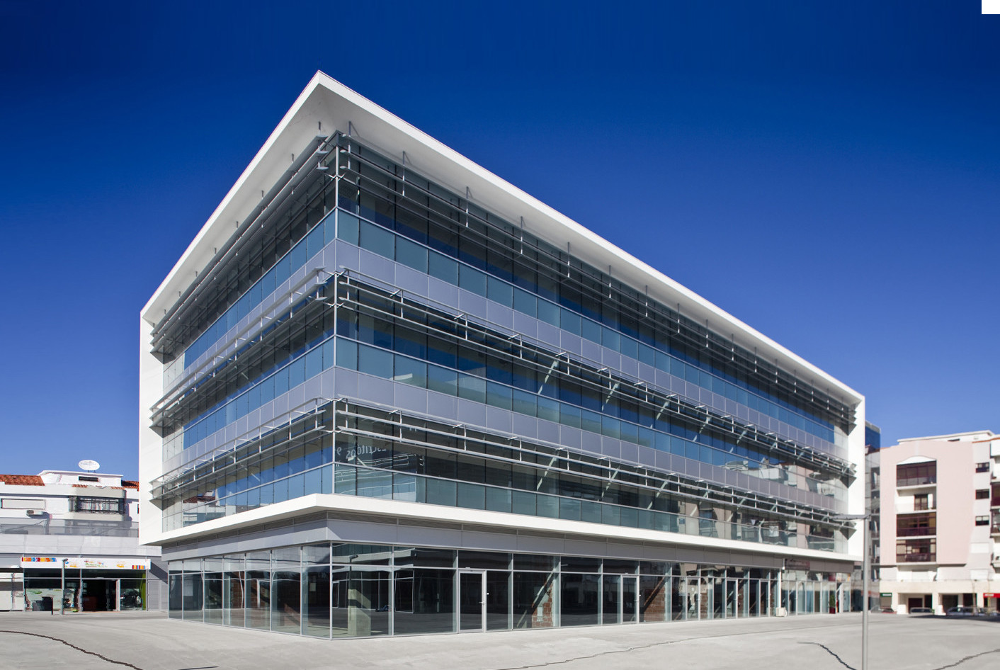 Heavy Duty Steel Structure Workshop With Bolt Connection And Heat Treated Steel Cladding