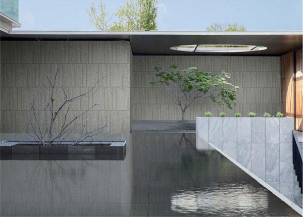 Dark Gray Durable And Acid-Resistant 600x1200mm Flamed Finish Matt Curtain Wall