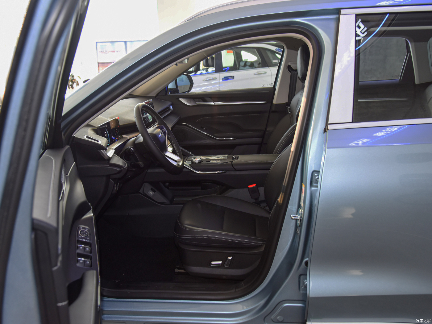 Cheap and best-selling Haval SUV sales champion H6 hybrid white blue gray in stock