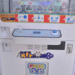Coin Operated Key Master Game Golden Key Prize Vending Game Machine With Bill