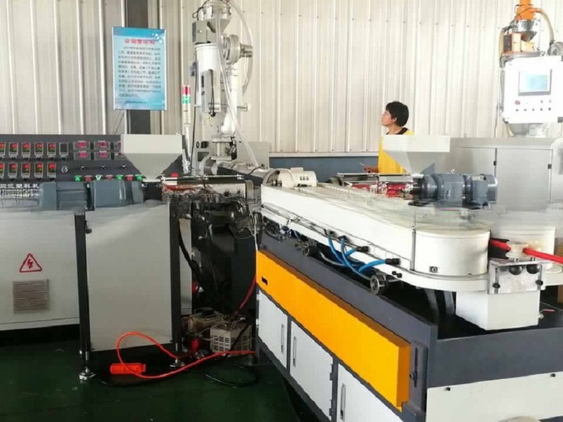 Hot-Sell PVC Single Wall Corrugated Pipe Production Line