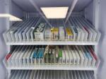 24 Hour PPE Vending Machine OTC Medicine Vending Machine With Touch Screen