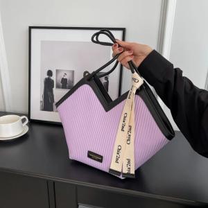 Wholesale Stylish Tote Bags For Students Featuring Cashmere Lining Material And Lock Decoration from china suppliers