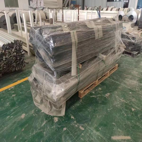 Customizable Assemble Steel Structure Prefab Container House with Bathroom and Kitchen